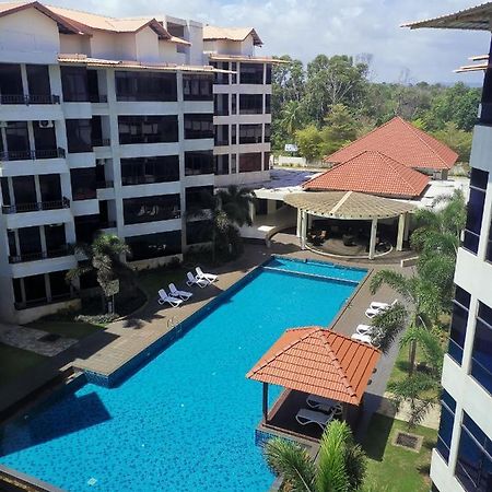 Samsuria Beach Apartment Resort Cherating Dış mekan fotoğraf