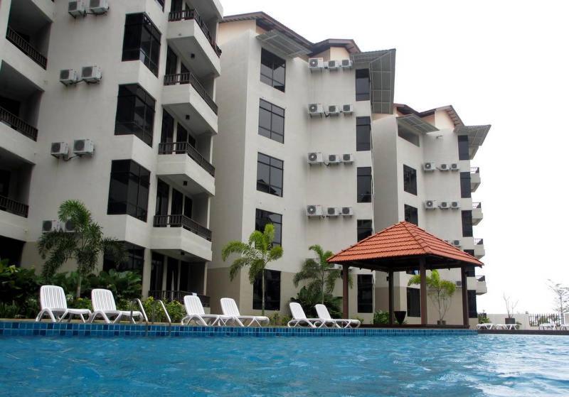 Samsuria Beach Apartment Resort Cherating Dış mekan fotoğraf