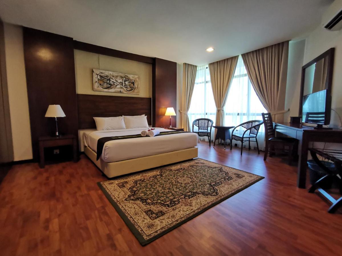 Samsuria Beach Apartment Resort Cherating Dış mekan fotoğraf